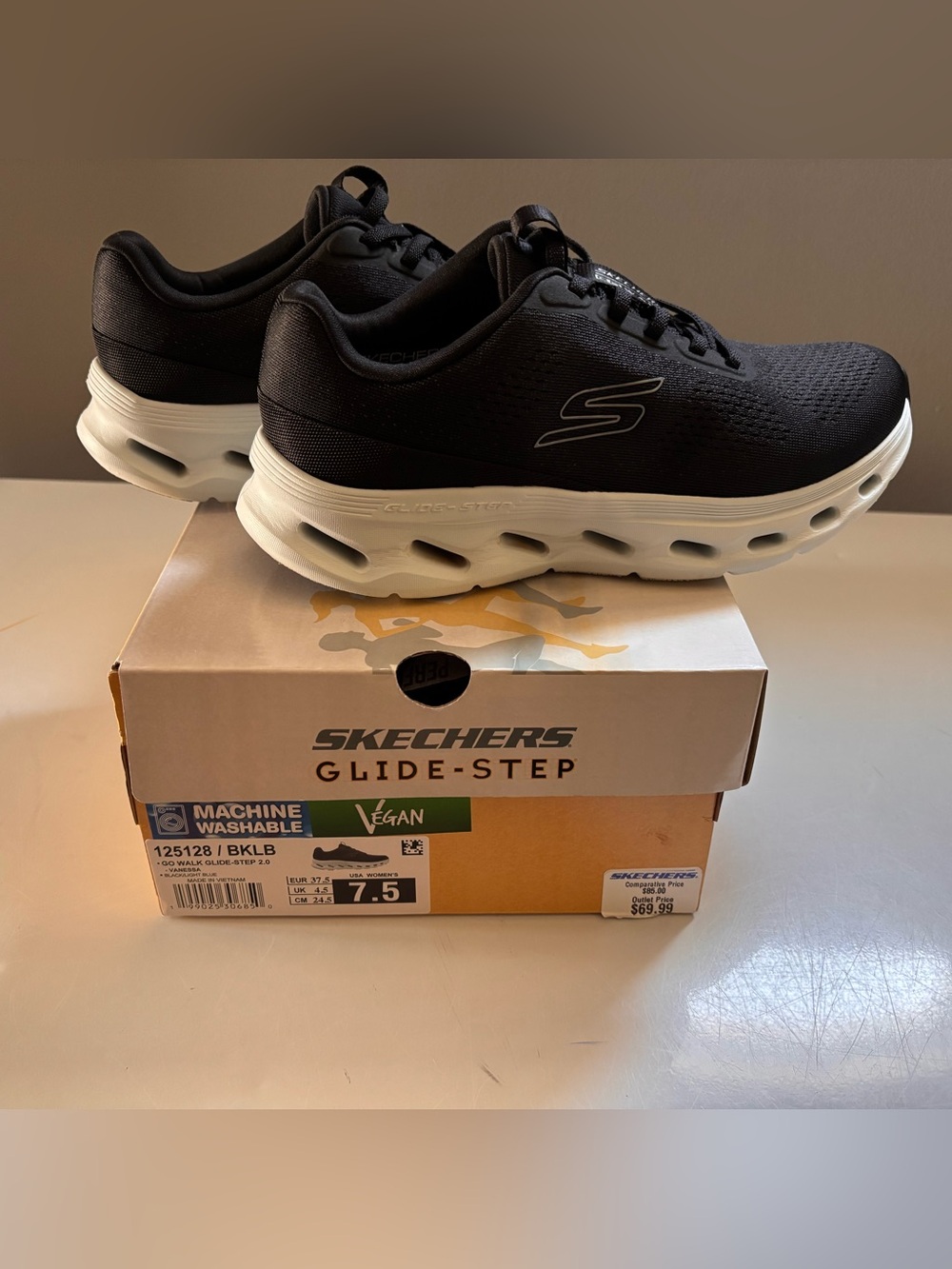Skechers Glide-Step Women's Black and White Athletic Shoes